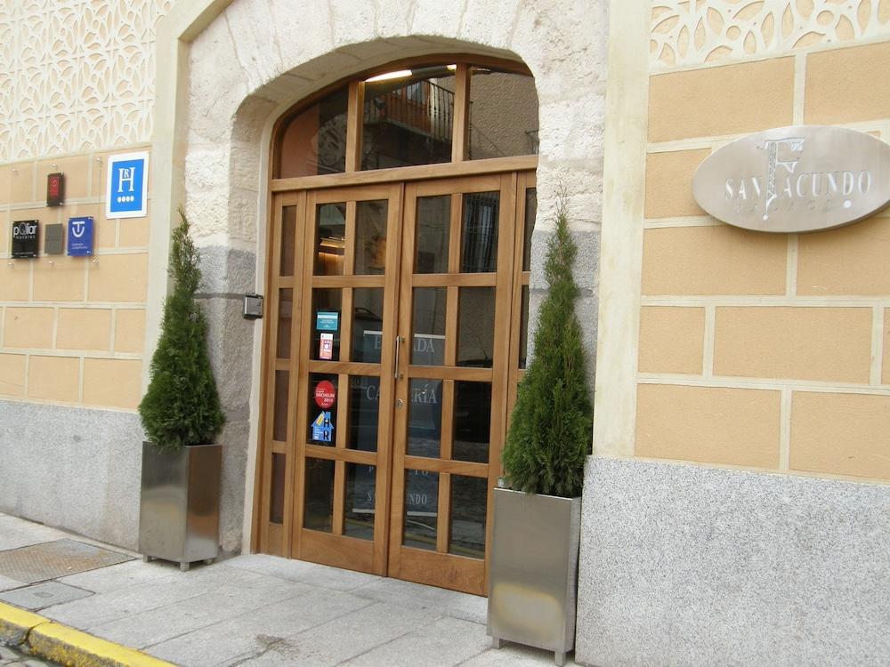 Gasthuis Palacio San Facundo